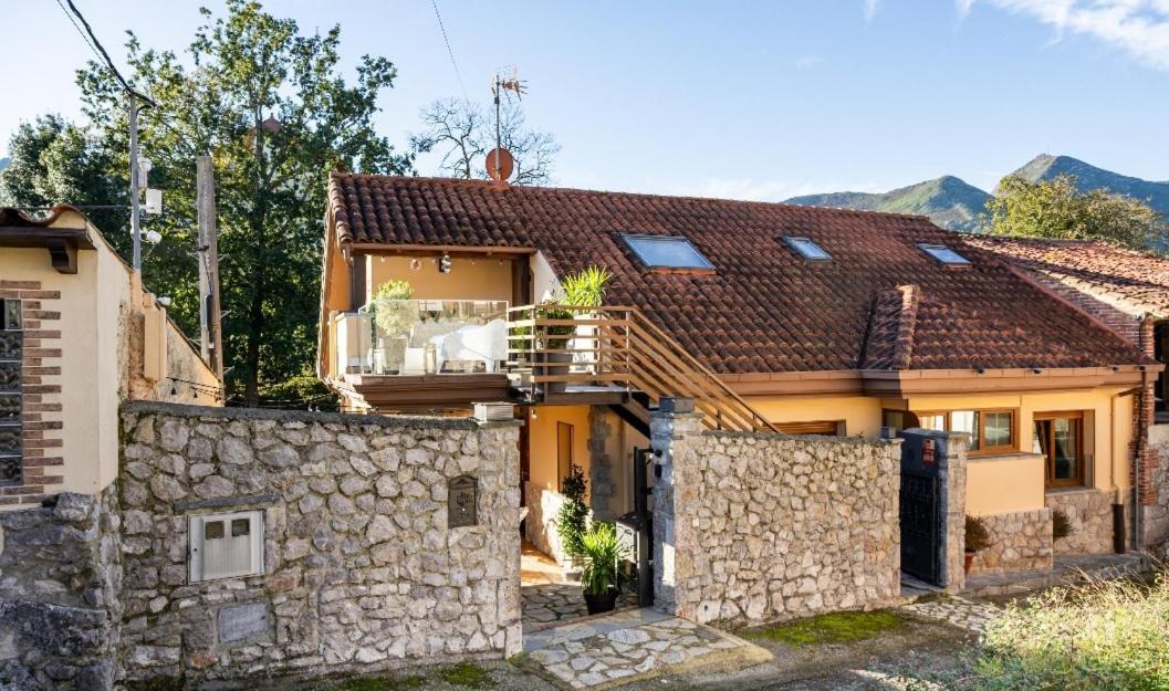 Llanes Porrua Atico Apartment Luaran gambar